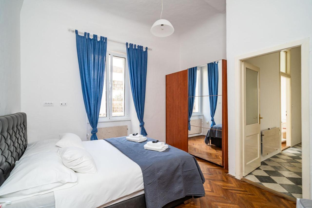Laus I , Apartment In Old Town Ragusa Esterno foto